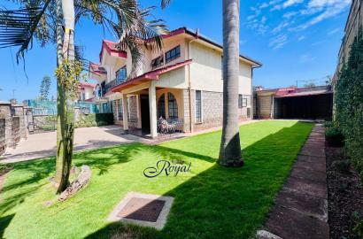 Lavington – Stunning 4 Bedroom Townhouse for Sale
